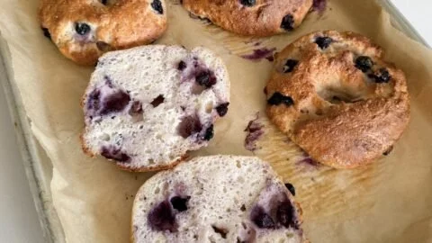 Delicious three ingredient blueberry bagels high in protein and low in carbs