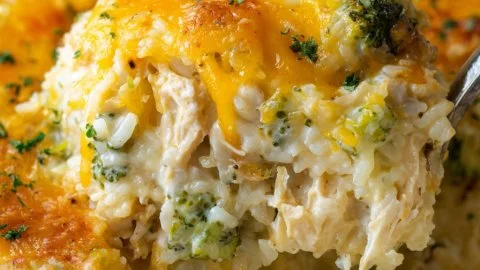 Cheesy Broccoli Chicken and Rice Casserole