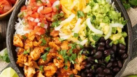 Low Calorie Chicken Burrito Bowl