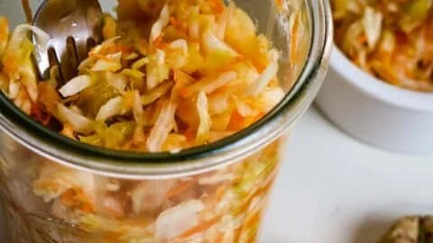 Spicy Sauerkraut with Ginger and Garlic